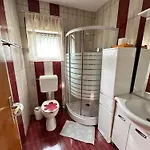 Near Petrcane - Quiet & - Unit 2