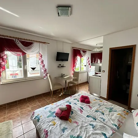 Lägenhet Near Petrcane - Quiet & - Unit 2