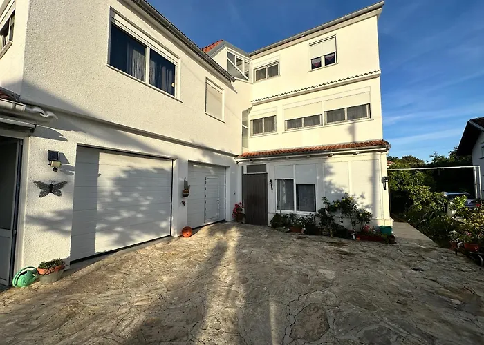 Apartamento Near Petrcane - Quiet & - Unit 2 Gornje Petrcane