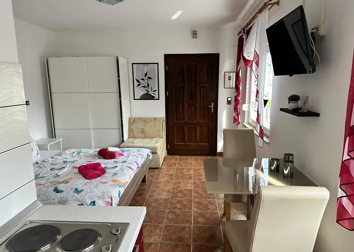 Apartamento Near Petrcane - Quiet & - Unit 2